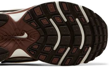 Foto do produto Tênis Nike V5 RNR Sail Fauna Brown