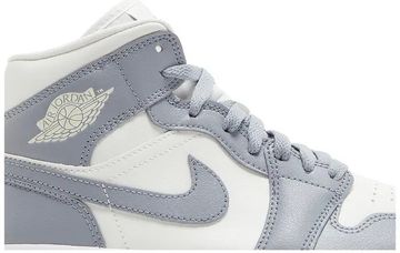 Foto do produto Tênis Air Jordan 1 Mid Stealth