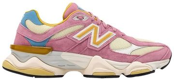Foto do produto Tênis New Balance 9060 Pink Suede