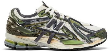 Foto do produto Tênis New Balance 1906A Olive Juice Sea Salt