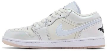 Foto do produto Tênis Air Jordan 1 Low SE Year of the Snake