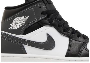 Foto do produto Tênis Air Jordan 1 Mid Iron Grey