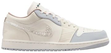Foto do produto Tênis Air Jordan 1 Low Sail Soft Pearl Sequins