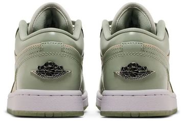 Foto do produto Tênis Air Jordan 1 Low SE Seafoam Sail