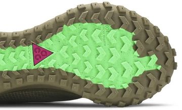 Foto do produto Tênis Nike ACG Mountain Fly Gore-Tex Khaki