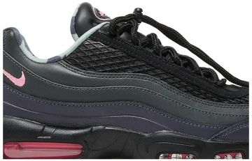 Foto do produto Tênis Nike Corteiz x Air Max 95 SP Rules the World - Pink Beam