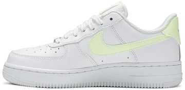 Foto do produto Tênis Nike Air Force 1 Low Barely Volt