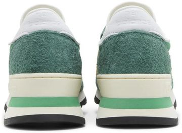 Foto do produto Tênis New Balance Teddy Santis x 990v1  Green Gold
