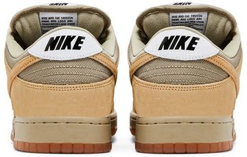 Foto do produto Tênis Nike Dunk Low SB Pro Parachute Beige