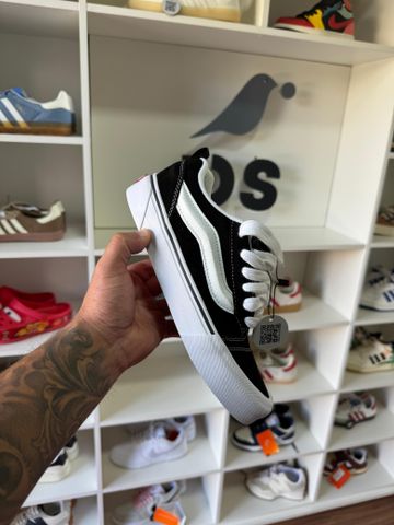 Foto do produto Tênis Vans Knu-Skool Black White (PRONTA ENTREGA)