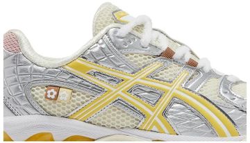 Foto do produto Tênis Asics VANDYTHEPINK x atmos x Gel Nimbus 10.1 Banana Split