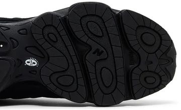 Foto do produto Tênis New Balance 1000 Black Cat