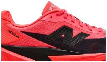 Foto do produto Tênis New Balance FuelCell Rebel v5 Urgent Red