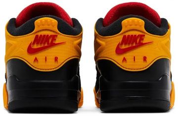 Foto do produto Tênis Air Jordan 4 RM Bruce Lee