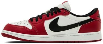 Foto do produto Tênis Nike Air Jordan 1 Retro Low OG Chicago