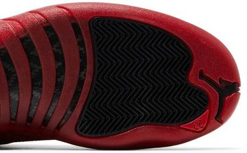 Foto do produto Tênis Air Jordan 12 Retro Flu Game 2025