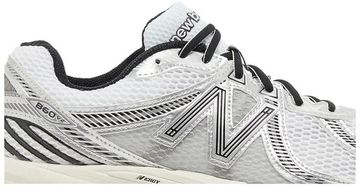 Foto do produto Tênis New Balance 860 v2 Milky Way Pack - Optic White
