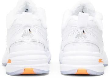 Foto do produto Tênis Nike Air Monarch IV Snow Day