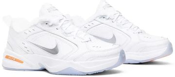 Foto do produto Tênis Nike Air Monarch IV Snow Day