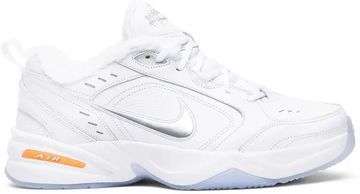 Foto do produto Tênis Nike Air Monarch IV Snow Day