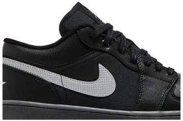 Foto do produto Tênis Air Jordan 1 Low Black White Dark Gum