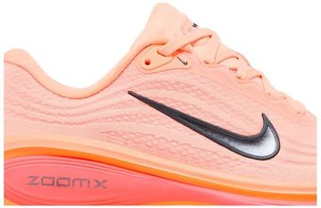 Foto do produto Tênis Nike Vomero Plus Orange Pulse
