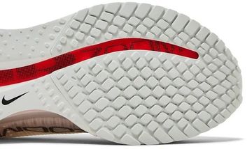Foto do produto Tênis Nike Pegasus Premium Summit White Bright Crimson