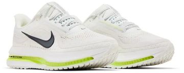 Foto do produto Tênis Nike Pegasus Premium White Volt