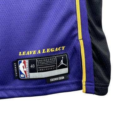 Foto do produto Regata NBA Los Angeles Lakers Statement Edition Swingman Jersey Luka Doncic 77 Roxa