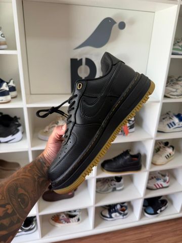 Foto do produto Tênis Nike Air Force 1 Luxe Black Gum (PRONTA ENTREGA)
