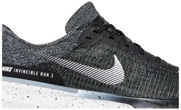 Foto do produto Tênis Nike ZoomX Invincible Run Flyknit 3 Oreo