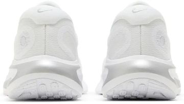 Foto do produto Tênis Nike Journey Run White Pure Platinum