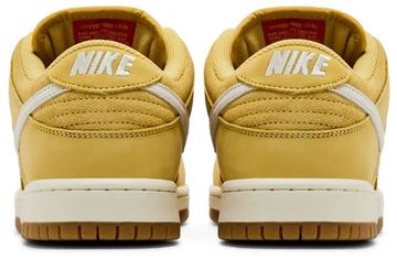Foto do produto Tênis Nike Dunk Low Pro SB Saturn Gold