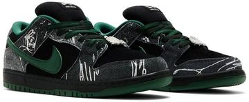 Foto do produto Tênis Nike THERE Skateboards x Dunk Low SB Ultra Humanized