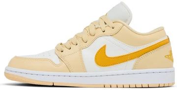Foto do produto Tênis Air Jordan 1 Low Sail Yellow Ochre