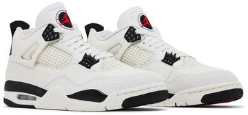 Foto do produto Tênis Air Jordan 4 Retro Flight Club