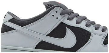 Foto do produto Tênis Nike Atlas x Dunk Low Premium SB Wolf Grey