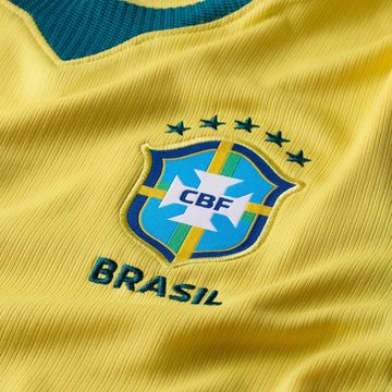 Foto do produto Camisa Brasil Nike I 2026/27 Torcedora Pro Feminina
