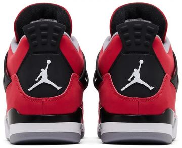 Foto do produto Tênis Air Jordan 4 Retro Toro Bravo 2026