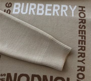 Foto do produto Jaqueta Burberry Horseferry Square Jacquard Sweater Cream