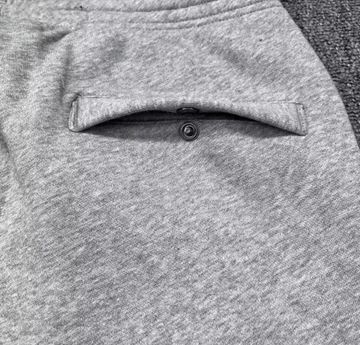 Foto do produto Calça Moletom Nike Club OH Grey