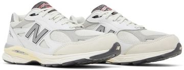 Foto do produto Tênis New Balance Teddy Santis x 990v3 Sea Salt