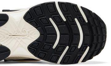 Foto do produto Tênis Nike V5 RNR Summit White Light Orewood