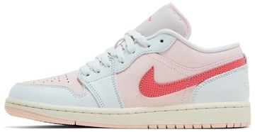 Foto do produto Tênis Air Jordan 1 Low Strawberry Milkshake