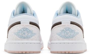 Foto do produto Tênis Air Jordan 1 Low Coral Reef