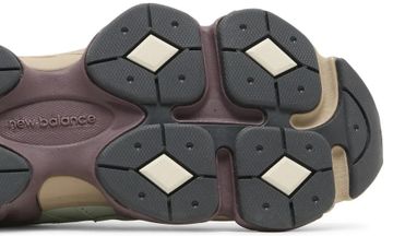 Foto do produto Tênis New Balance 9060 Clay Ash