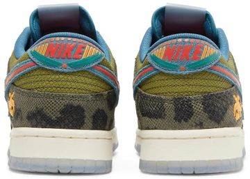 Foto do produto Tênis Nike Dunk Low SiEMPRE Familia