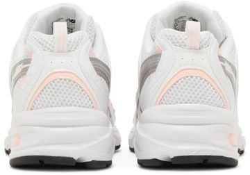 Foto do produto Tênis New Balance 530 White Light Pink