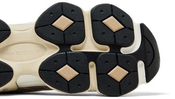 Foto do produto Tênis New Balance 9060 Oatmeal