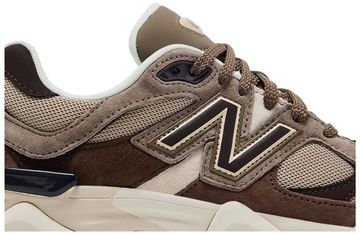 Foto do produto Tênis New Balance 9060 Thunder Brown